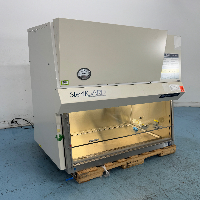 Baker Sterilgard 4' Biosafety Cabinet image 0